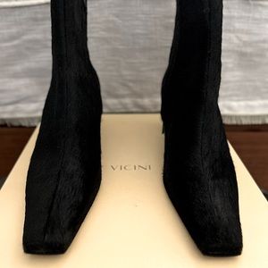 VICINI Fur Boots NWB